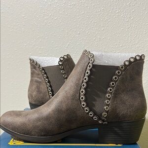 Forager by Sbicca. Brown Ankle Boots with Eyelet Trim
